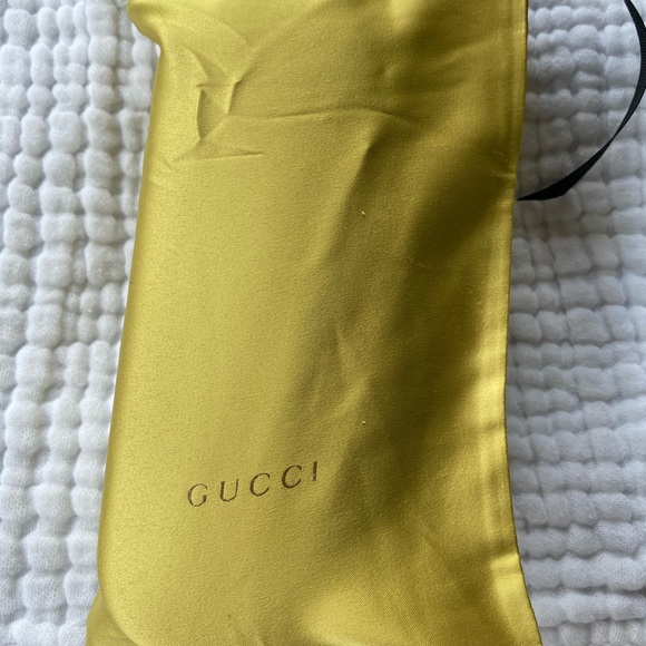 Gucci Sunglasses - Picture 2 of 5
